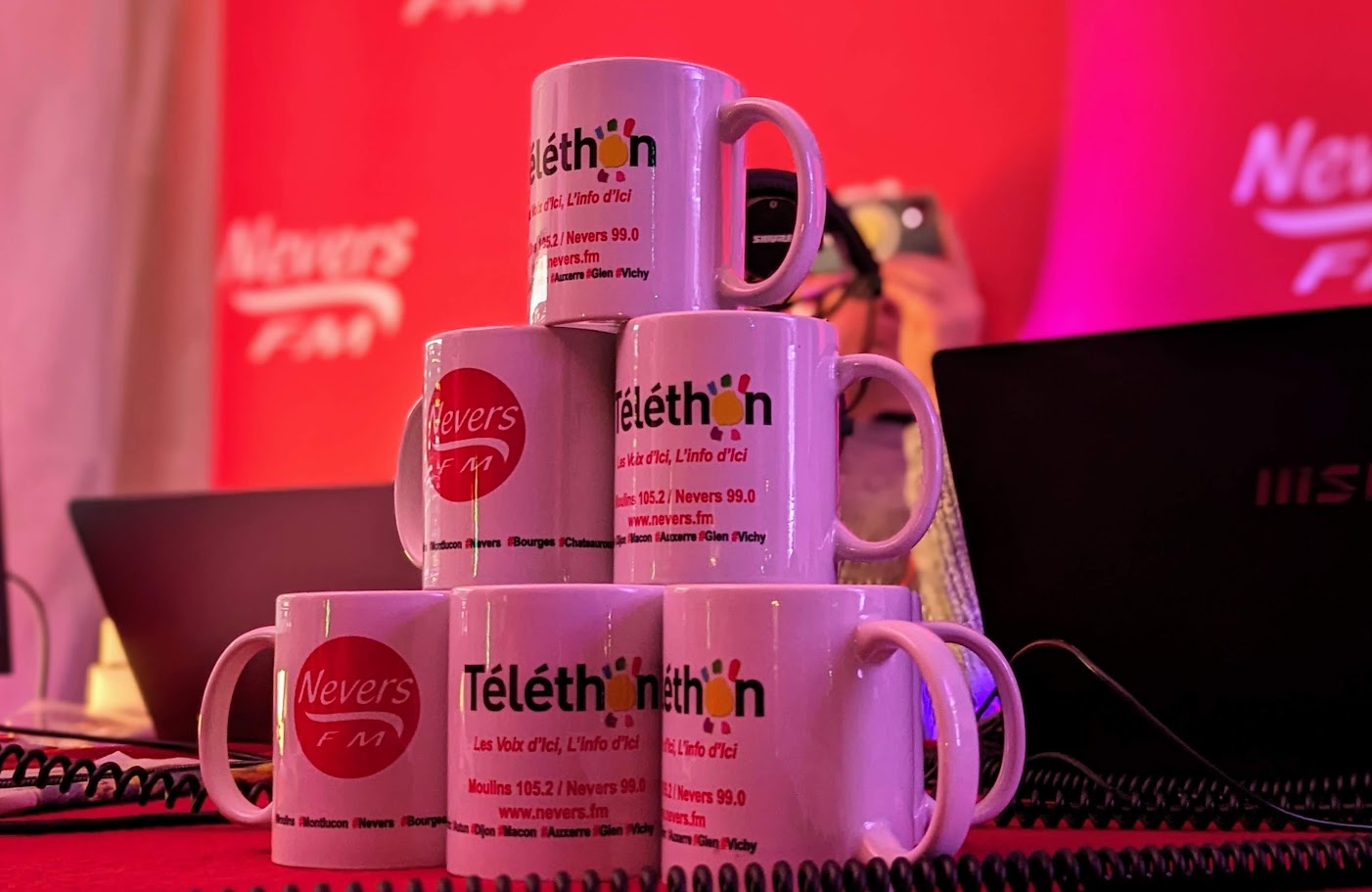 Mugs.jpg (146 KB)
