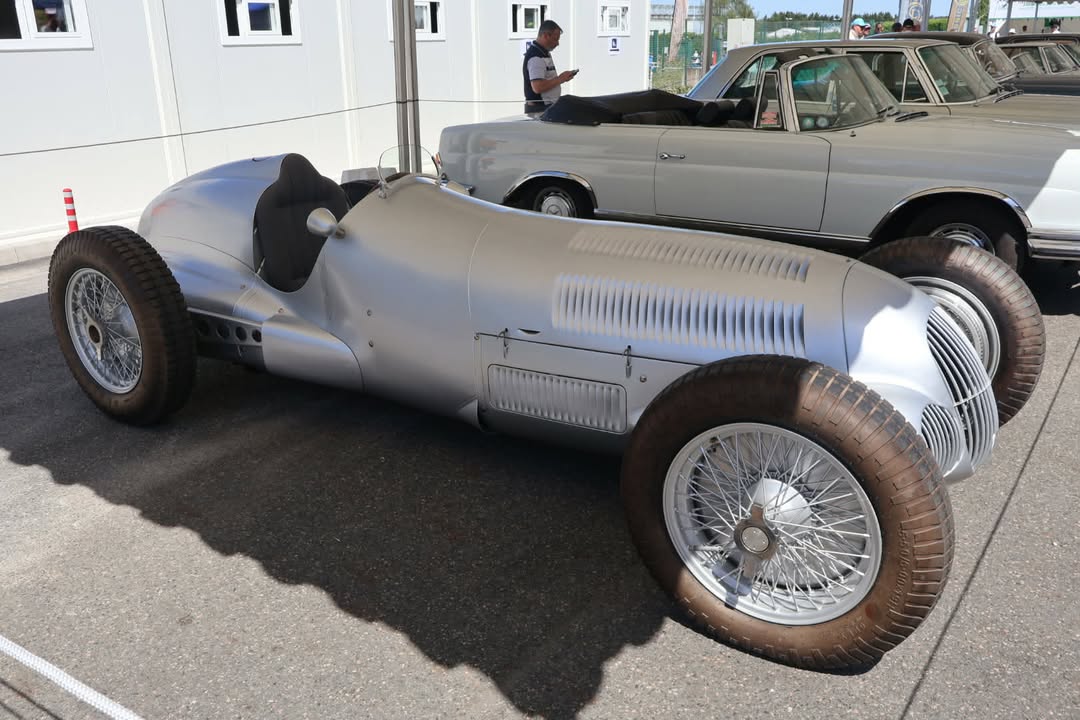 Classic Days 2026 Sté Pha Nie 5.jpeg (111 KB)